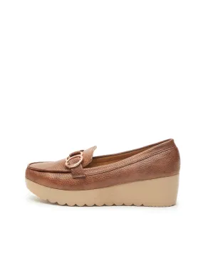 GOSSIP WOMENS BROWN MOCCASINS