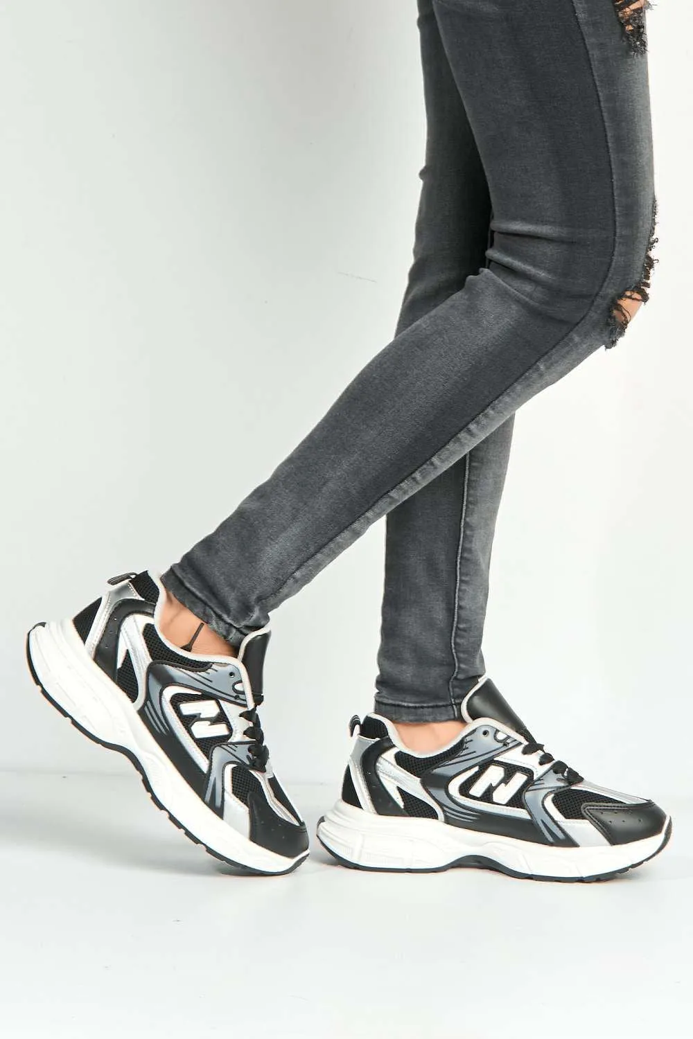 Nina Patterned Chunky Sole Trainers in Black