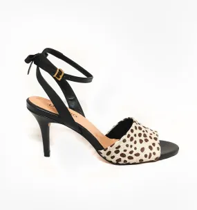 Olivia Heel
